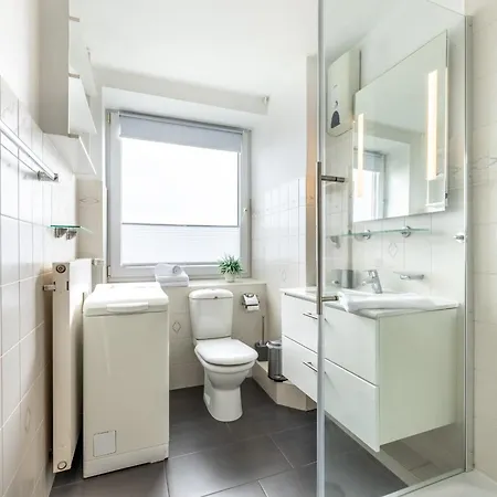 Koenigstr_5_ Whg_ 5_ Atlantischer Апартаменты